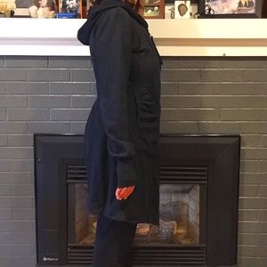 Prairie Underground Black Cloak Hoodie Small